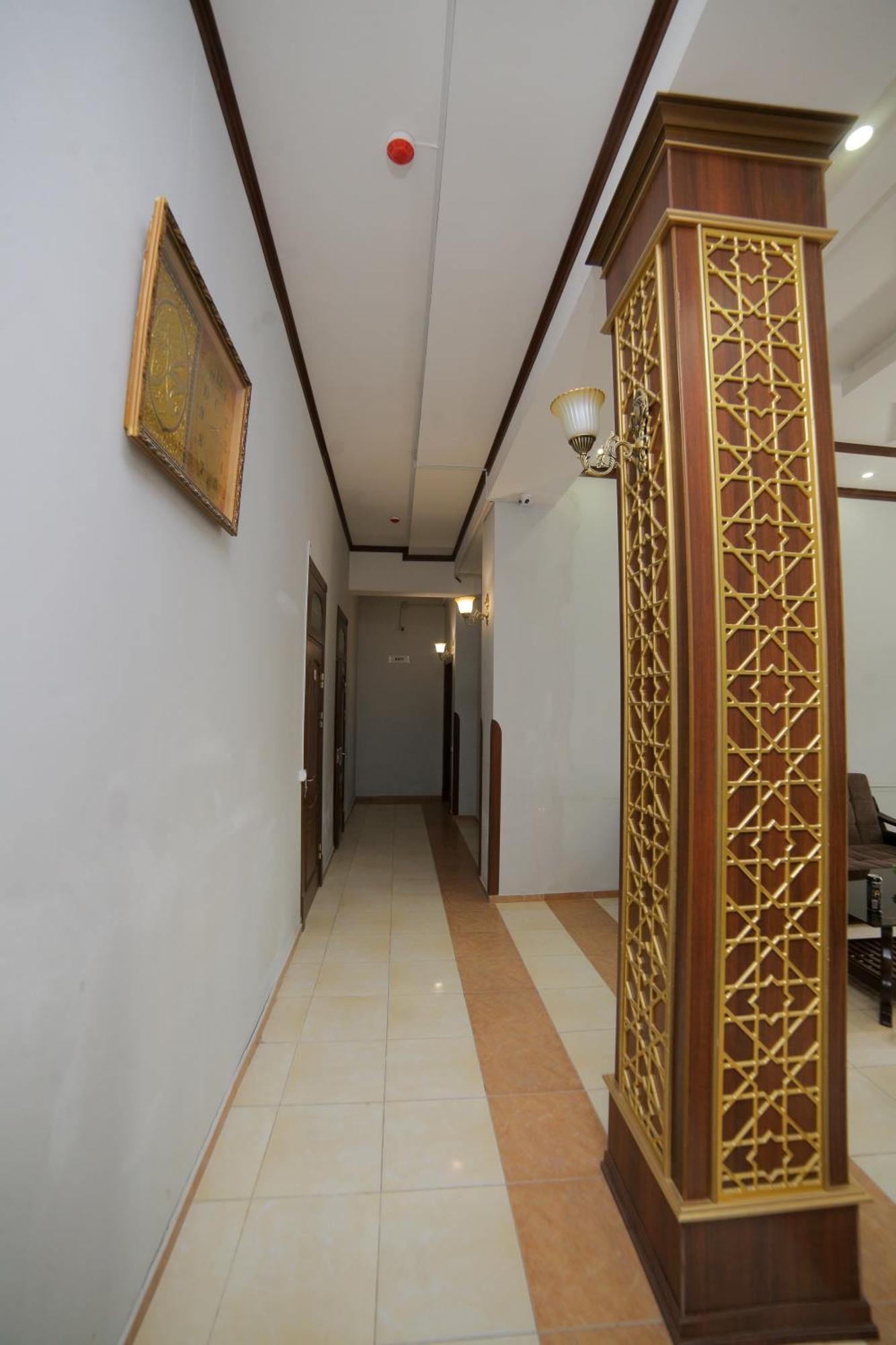 Sarbon Hotel Khiva Exterior photo